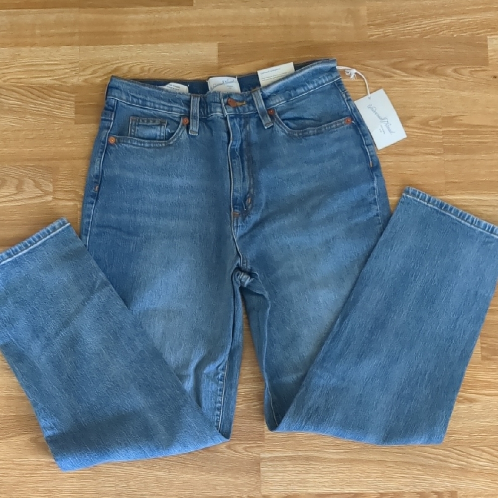 Universal Thread Women's Vintage Stretch Straight Leg BlueJeans, Sz 4 Short, NEW